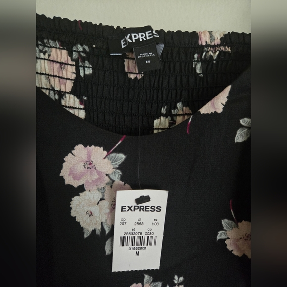 Express NWT Floral Peplum Shirt Size M - Picture 5 of 5